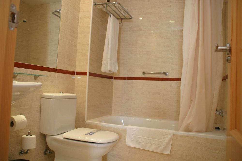 Anoreta Suites Rincón de la Victoria Exteriör bild