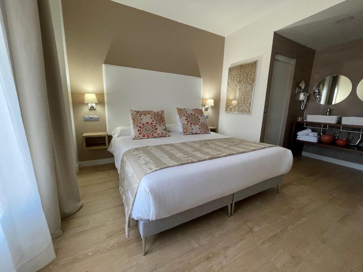 Anoreta Suites Rincón de la Victoria Exteriör bild
